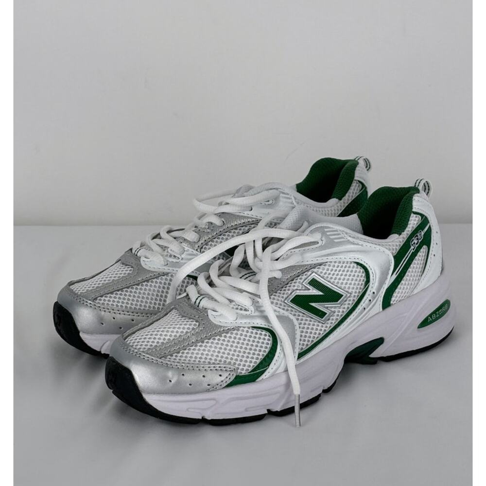 NEW New Balance 530 White Green Sneaker MR530ENG Mens Size 4.5 Women’s 6